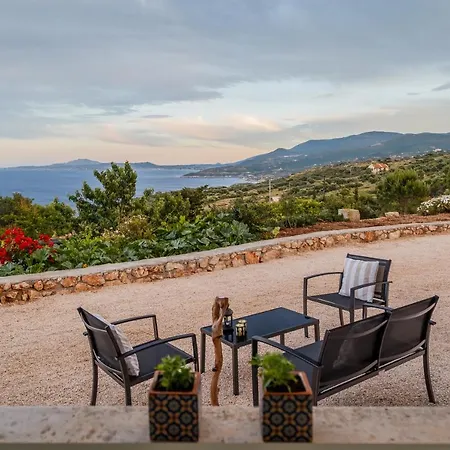 Gagouinos * Koríthion