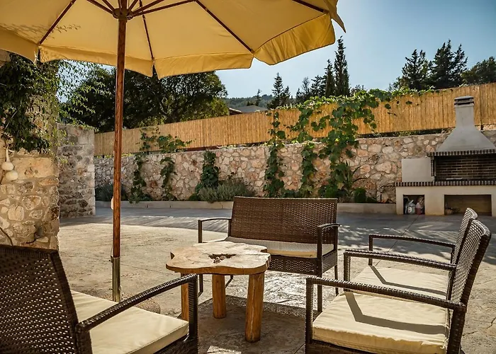 Gagouinos Villa Koríthion
