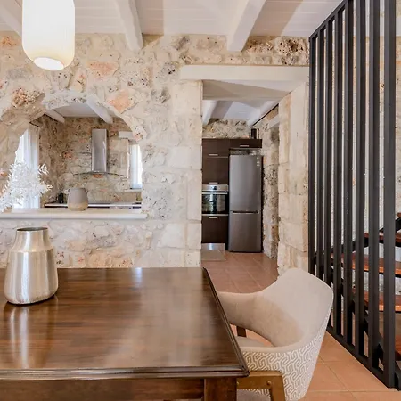 Villa Gagouinos Koríthion