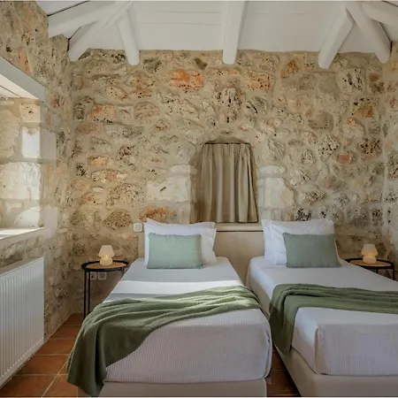 Gagouinos * Koríthion