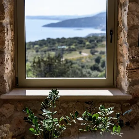 Gagouinos Villa Koríthion