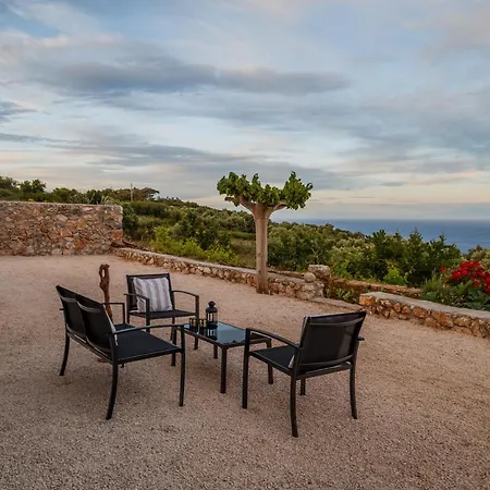 Villa Gagouinos Koríthion